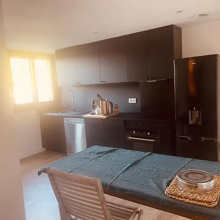 T3 Dans Charmante Propriete Borgo (Corsica)